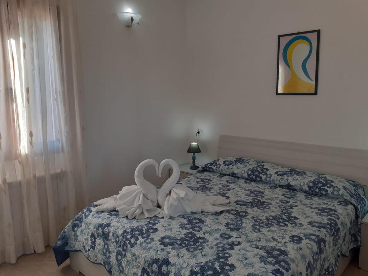 Indipendente Con Piscina Uso Esclusivo Internet Illimitato Villa Siniscola Luaran gambar