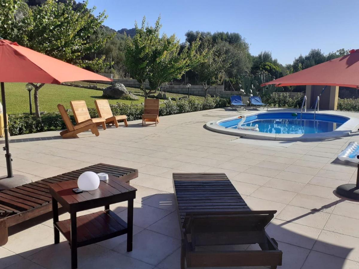 Indipendente Con Piscina Uso Esclusivo Internet Illimitato Villa Siniscola Luaran gambar