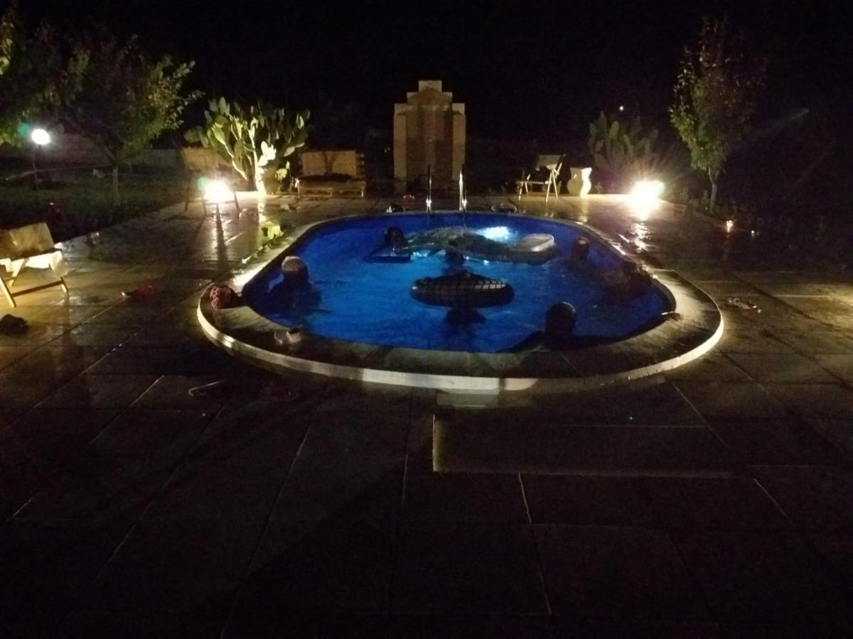 Indipendente Con Piscina Uso Esclusivo Internet Illimitato Villa Siniscola Luaran gambar