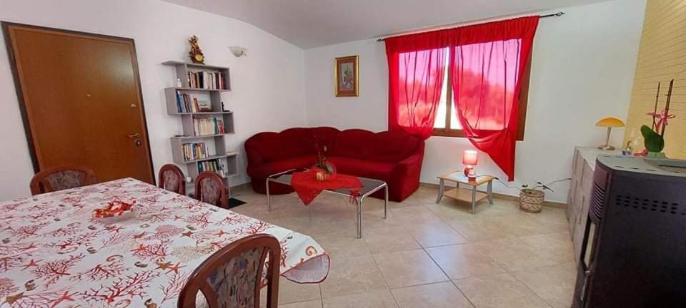 Indipendente Con Piscina Uso Esclusivo Internet Illimitato Villa Siniscola Luaran gambar